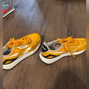 Men’s Reebok Classic Leather Legacy AZ 'Collegiate Gold' Size: 8